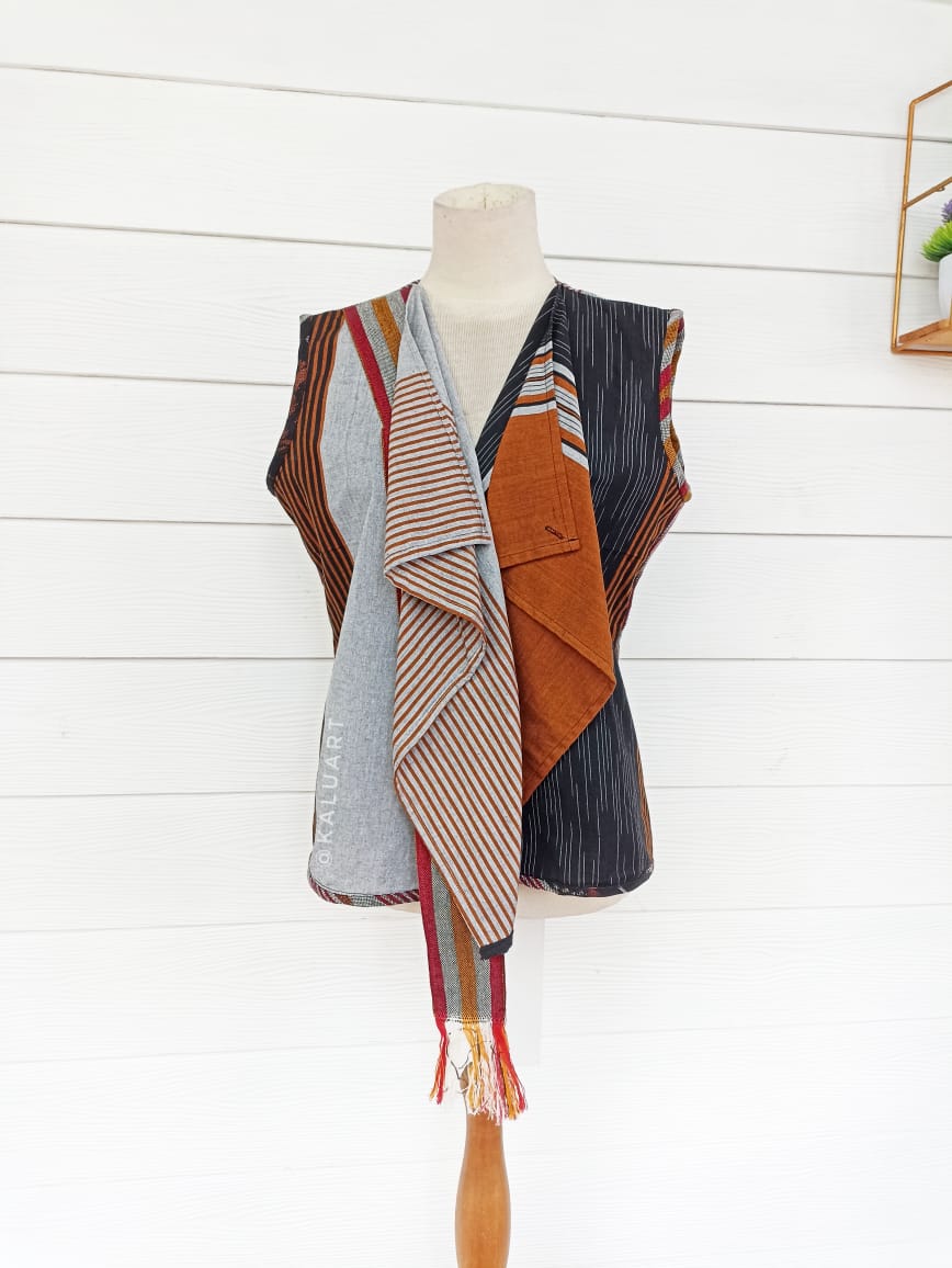 Outer Lurik Wanita -.